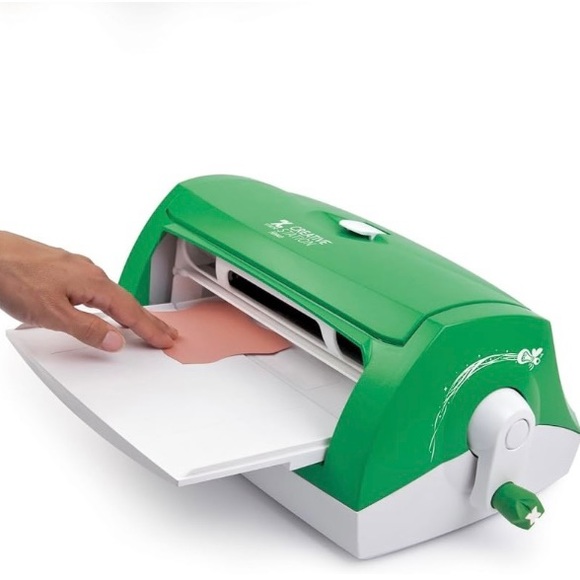 XYRON 9" Creative Station Home - Picture 3 of 13